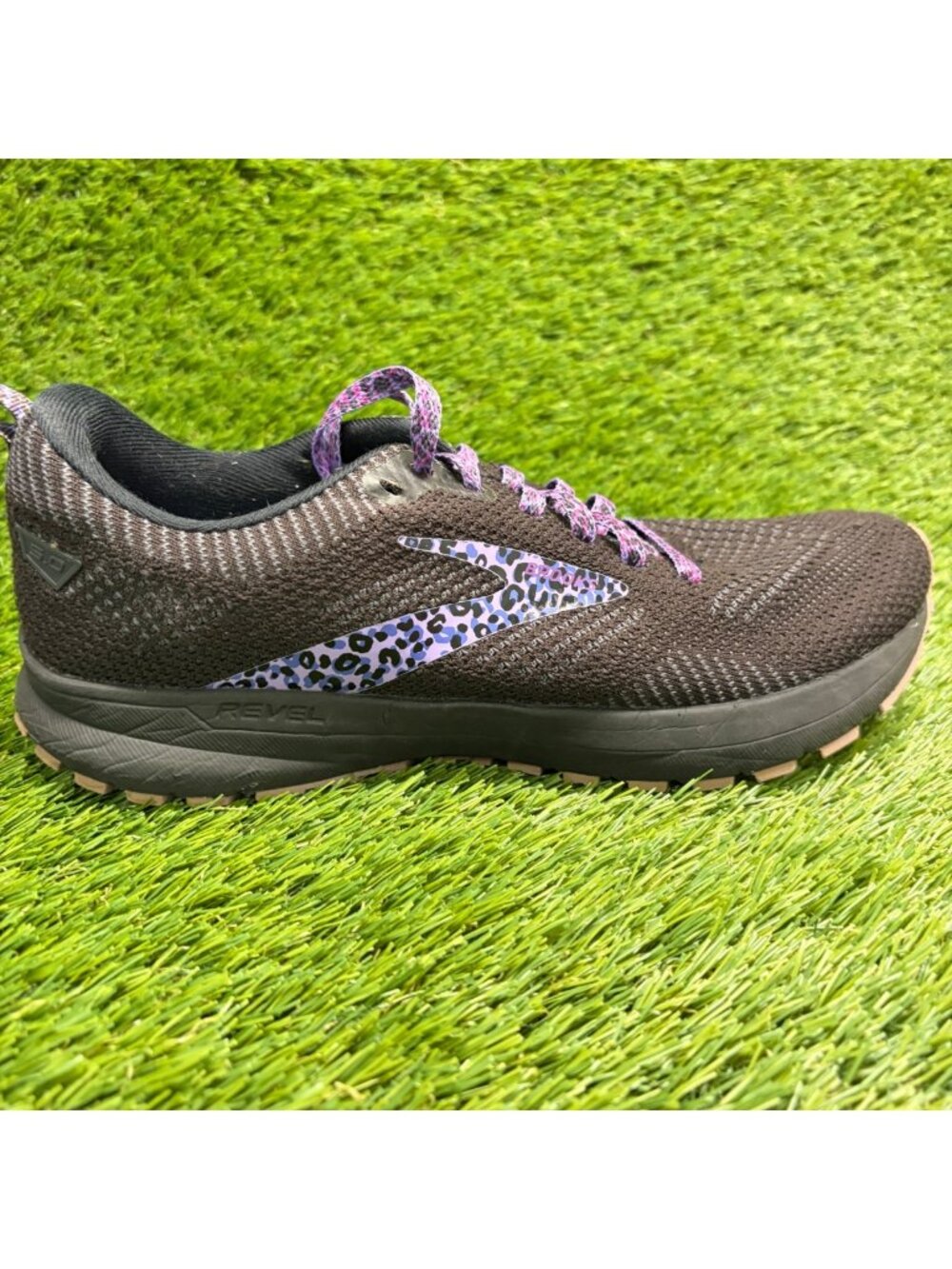 Brooks Revel 5 Womens Size 9 Black Purple Athletic Road Running Shoes Sneakers